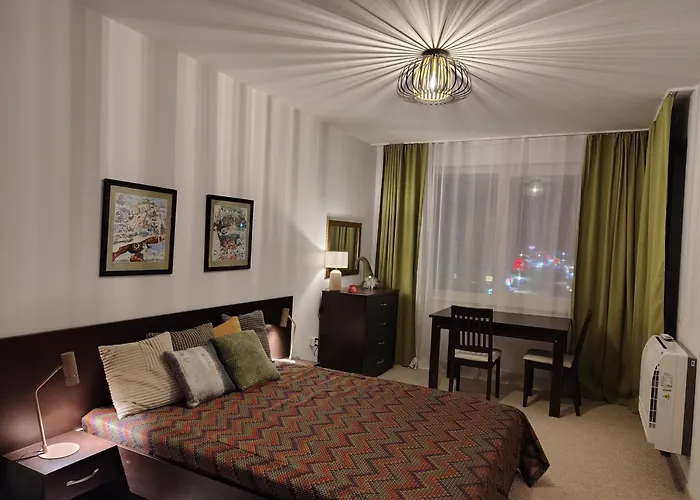 Family Royal Tower شقة بانسكو