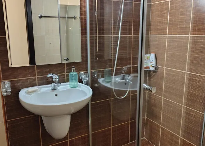 Family Royal Tower * بانسكو